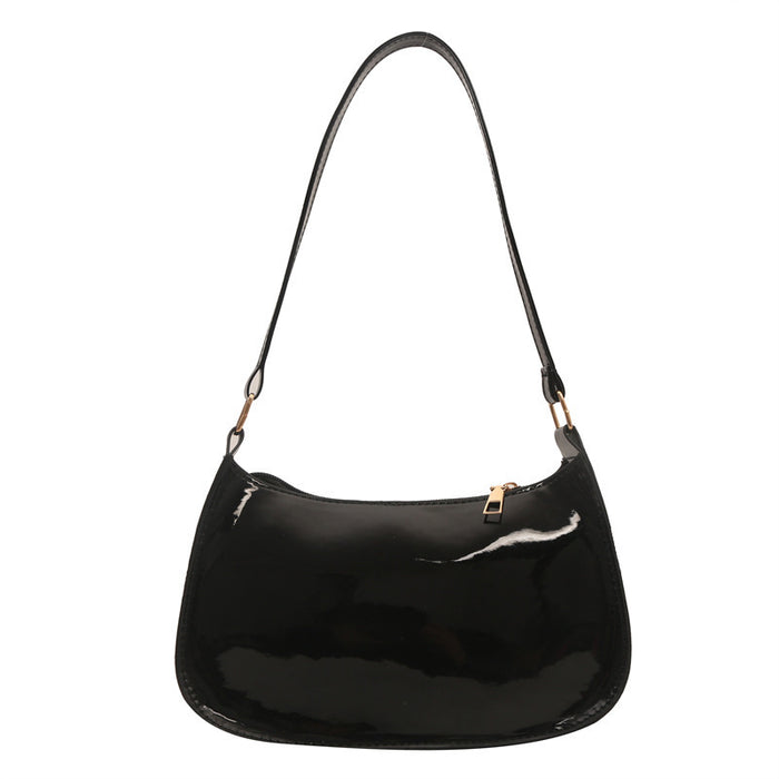 PATENT BAGUETTE SHOULDER BAG