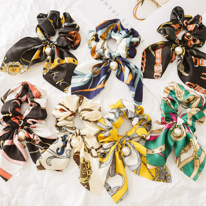 PEARL BOW SILK SCRUNCHIE