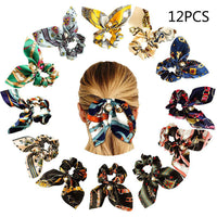 PEARL BOW SILK SCRUNCHIE
