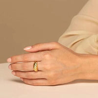 HEAVYWEIGHT GOLD RING — DOME & TWIST DUO