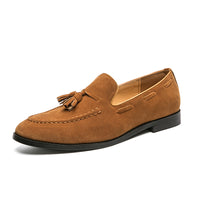 BRITISH TASSEL SUEDE LOAFER