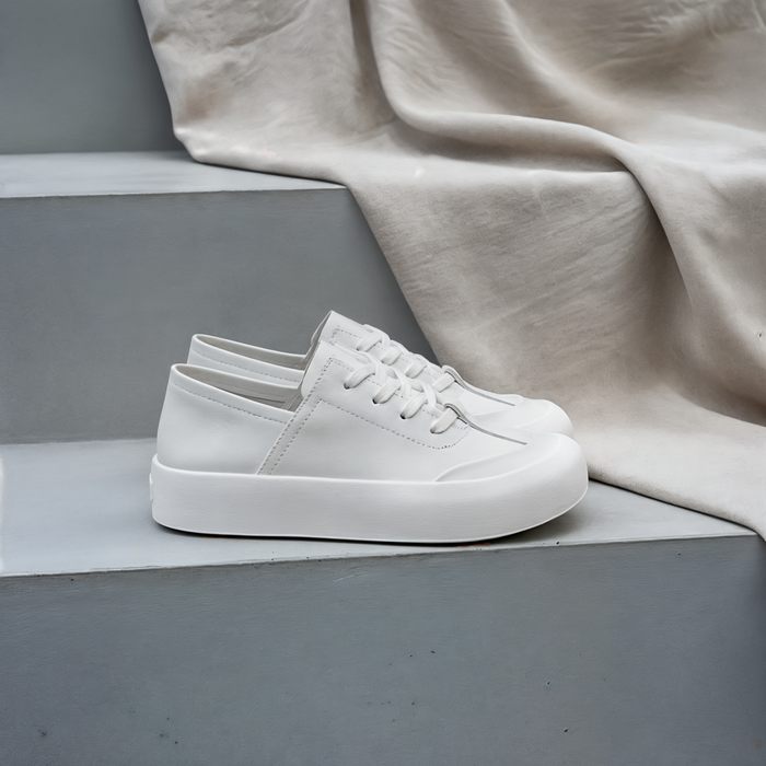 SQUARE TOE LEATHER PLATFORM SNEAKER