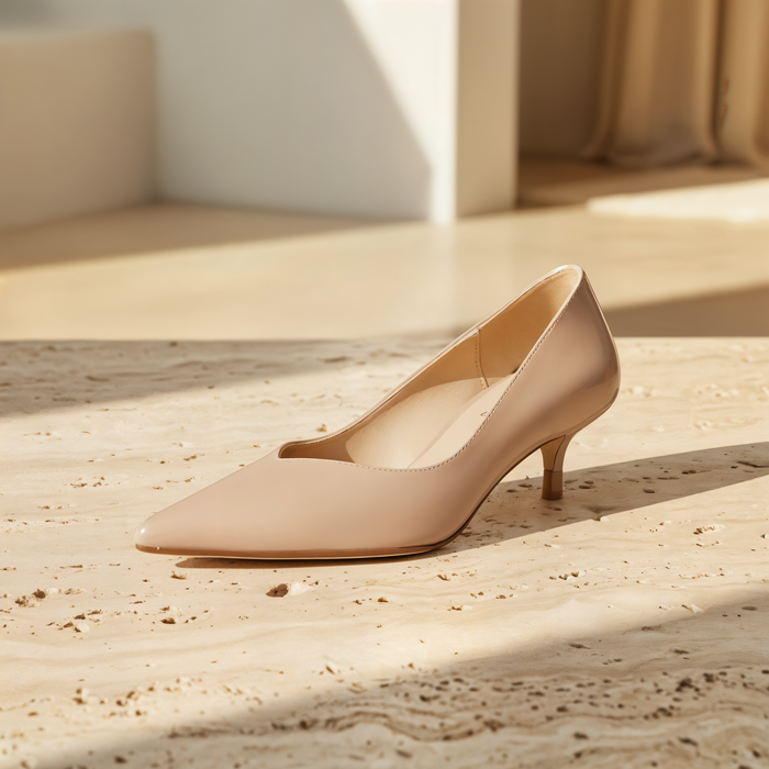 BLUSH POINTED KITTEN HEEL PUMP