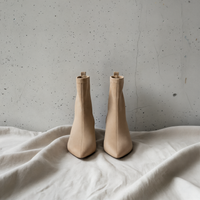 BEIGE POINTED SUEDE SOCK ANKLE BOOT