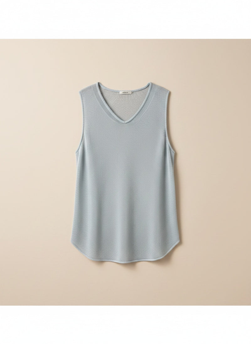 OPEN-KNIT SLEEVELESS LAYERING TANK