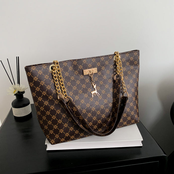 MONOGRAM CHAIN TOTE