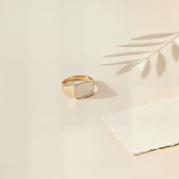TWO-TONE SIGNET FLAT RING