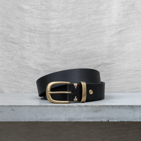 FULL-GRAIN PIN-BUCKLE LEATHER BELT