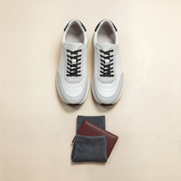 MERIDIAN SUEDE PANEL RUNNER