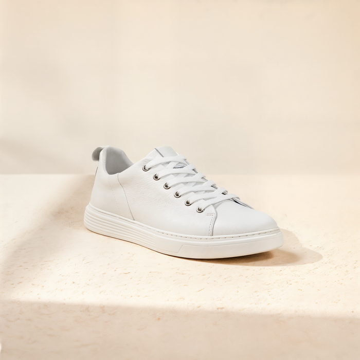 PEBBLED LEATHER COURT SNEAKER