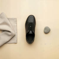 MERIDIAN LEATHER LOW-TOP SNEAKER