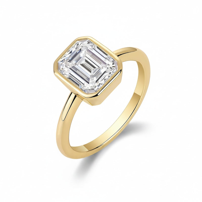 BEZEL EMERALD-CUT MOISSANITE RING