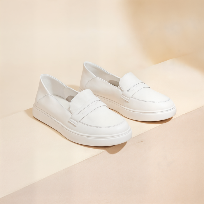 WHITE LEATHER PENNY LOAFER
