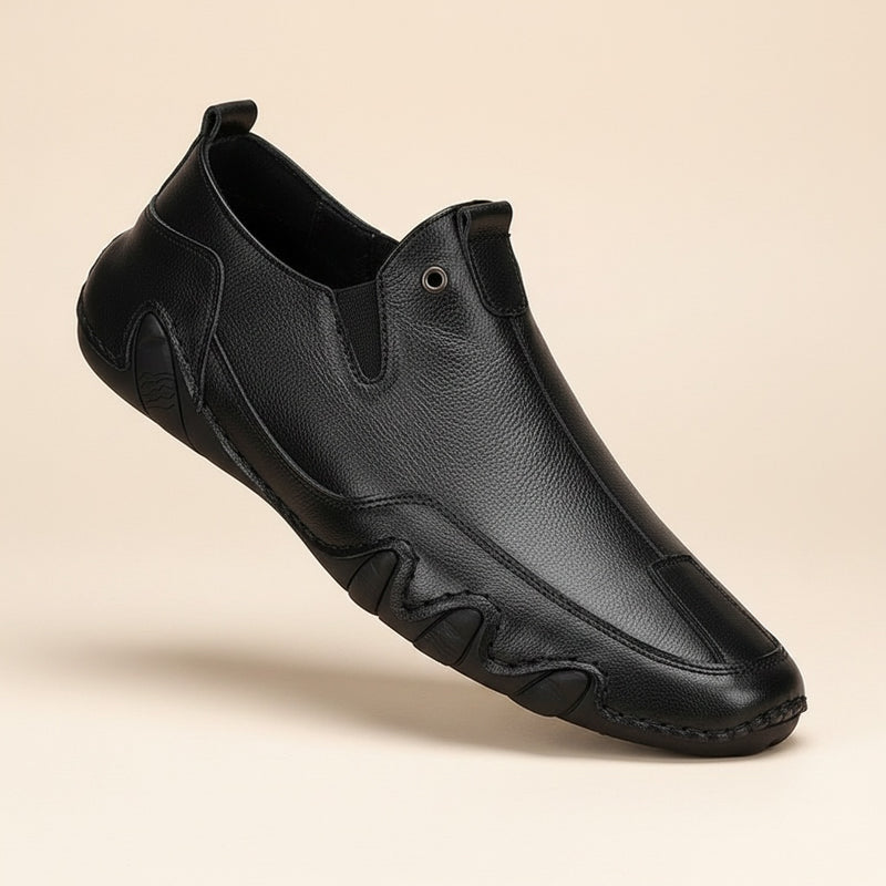 BLACK LEATHER DRIVING LOAFER