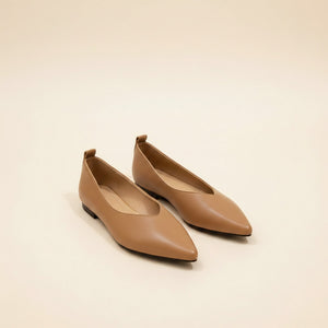 V-VAMP POINTED LEATHER FLAT