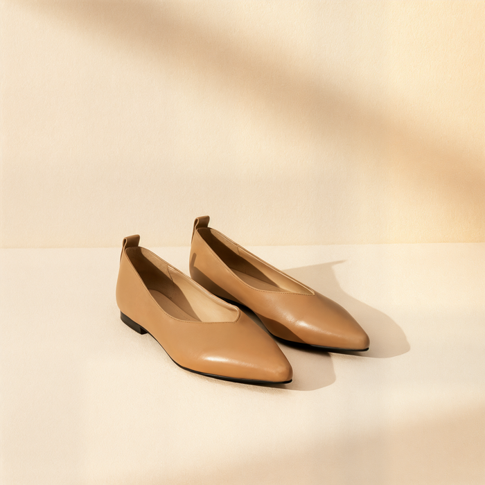 POINTED BALLET LEATHER FLAT
