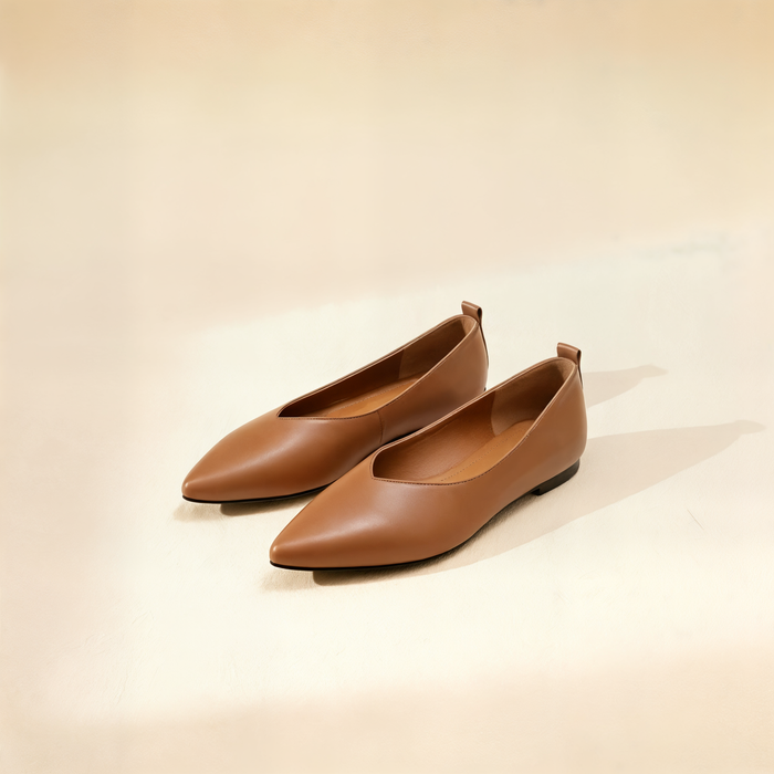 POINTED LEATHER BALLET FLAT