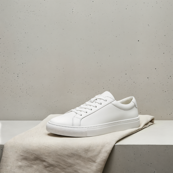 SMOOTH LEATHER COURT SNEAKER