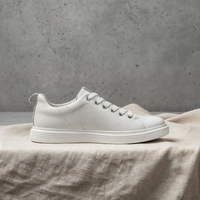PEBBLED LEATHER COURT SNEAKER