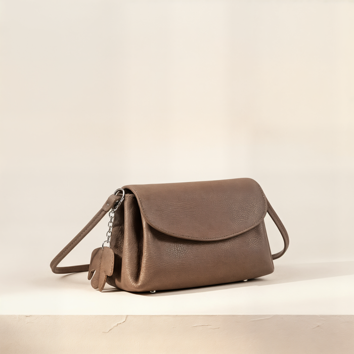 PEBBLED LEATHER UNDERARM SHOULDER BAG