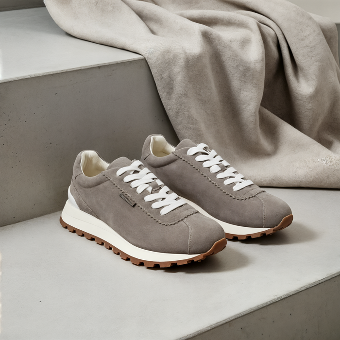 TAUPE SUEDE COURT TRAINER