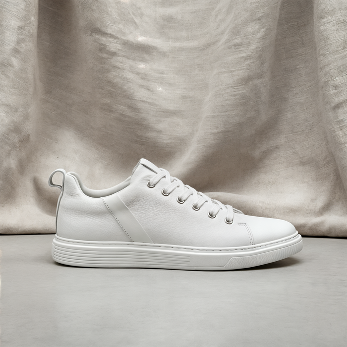 WHITE PEBBLED LEATHER COURT SNEAKER