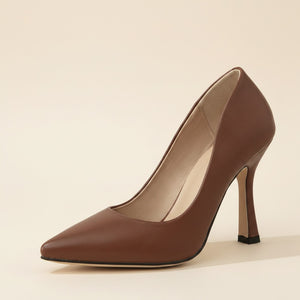 WARM BROWN POINTED LEATHER PUMP