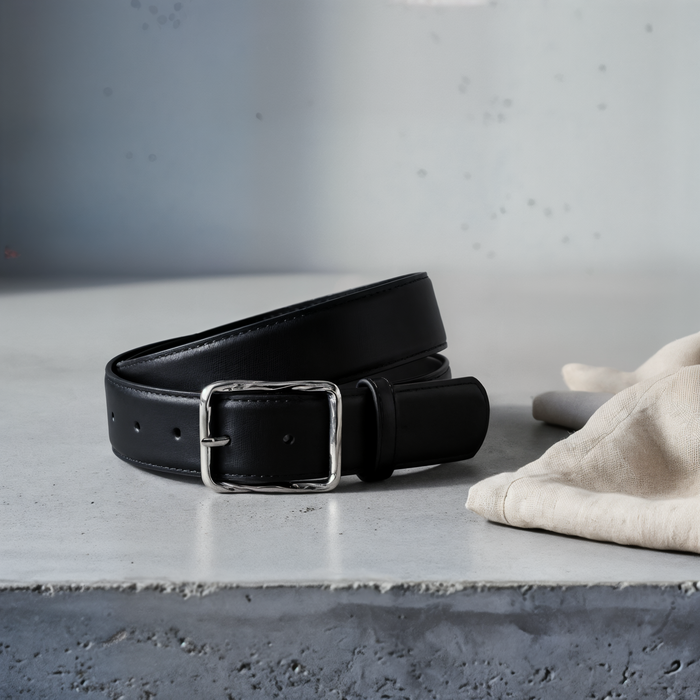 POLISHED PRONG LEATHER BELT