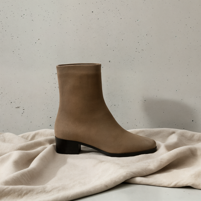 TAUPE SUEDE SQUARE ANKLE BOOT