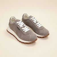 TAUPE SUEDE COURT TRAINER
