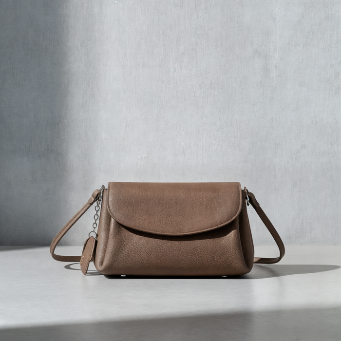 PEBBLED LEATHER UNDERARM SHOULDER BAG