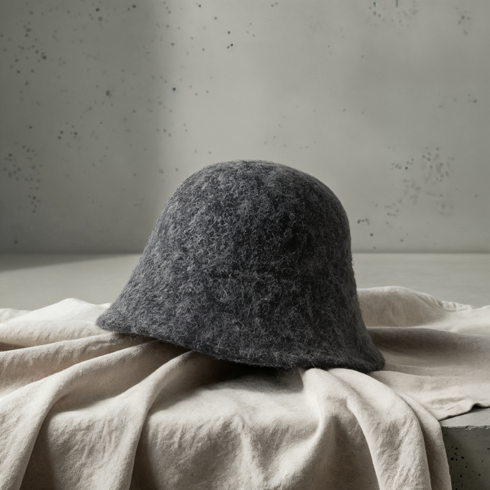 FELTED WOOL SCULPTED BUCKET HAT